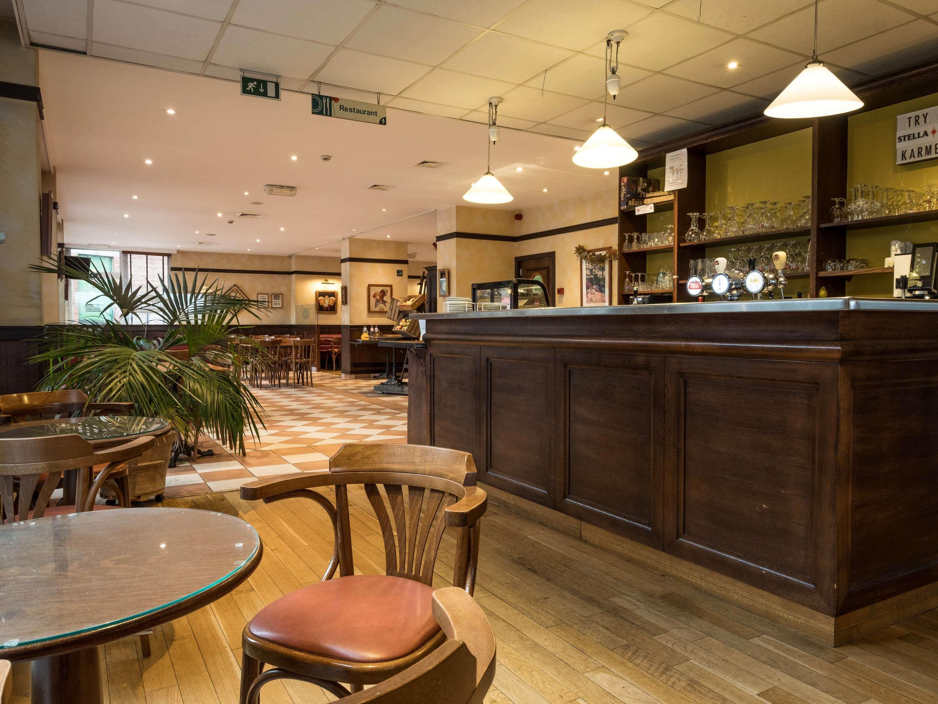 B&B Hotel Mons Gare Exterior photo